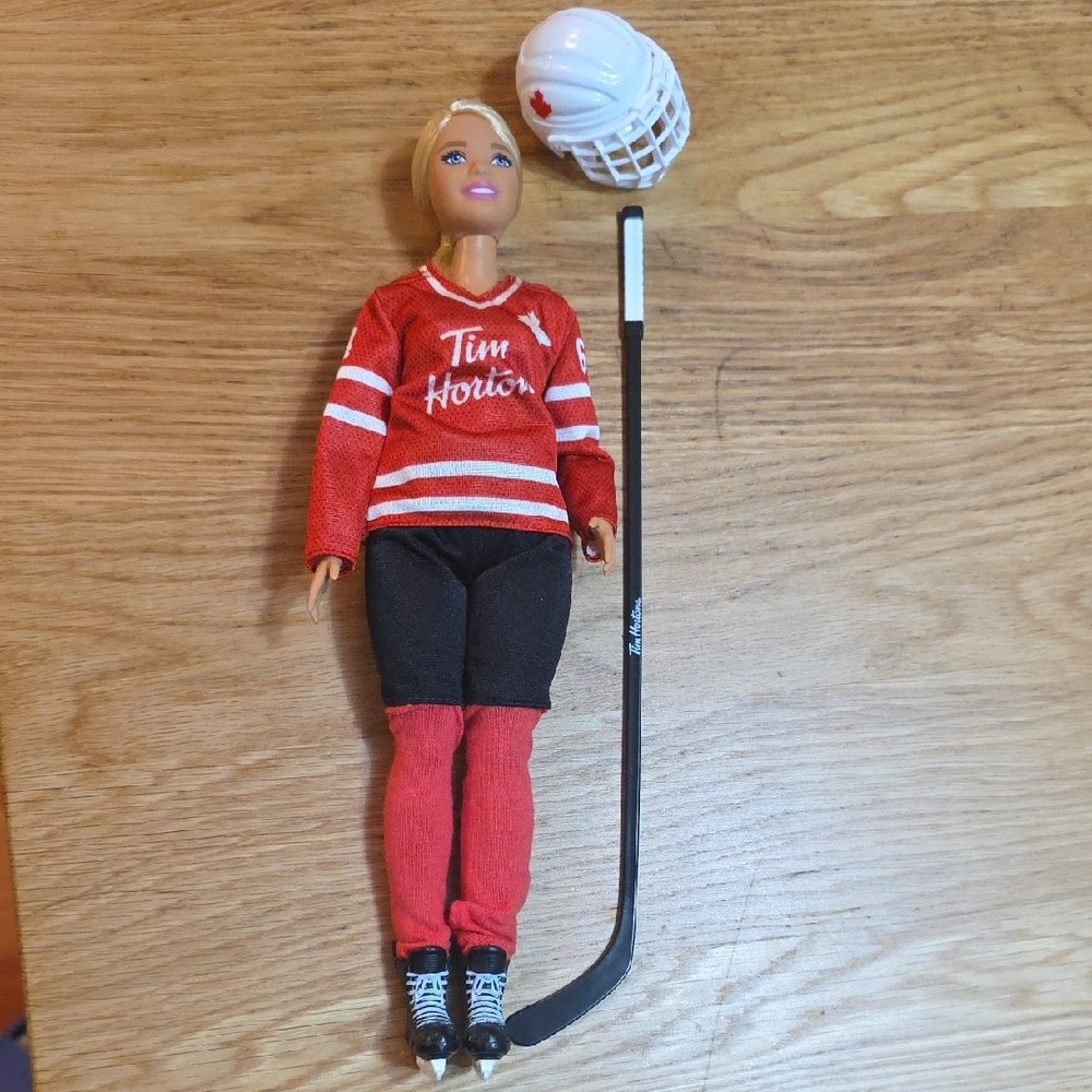 TIM HORTONS X BARBIE HOCKEY DOLL CANADIAN